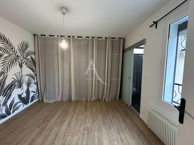 Maison - 95 m² - 6 pièces