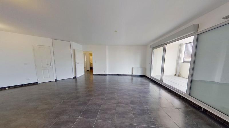 Appartement - 84 m² - 4 pièces