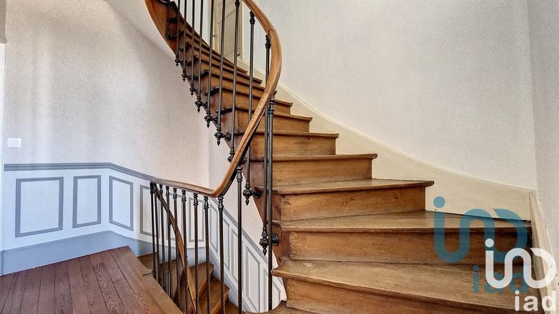 Maison de ville - 200 m² - 9 pièces