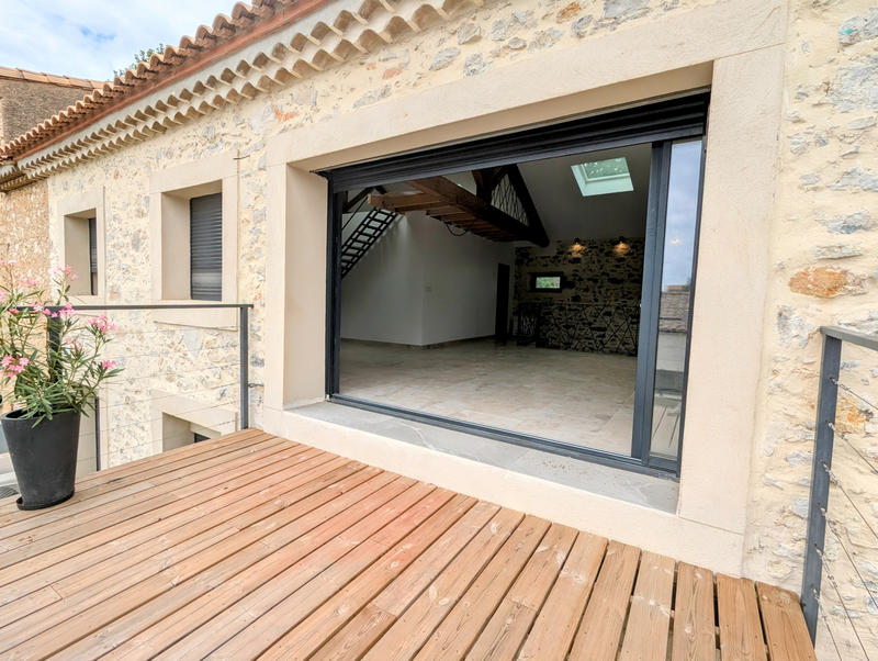 Maison - 217 m² - 6 pièces