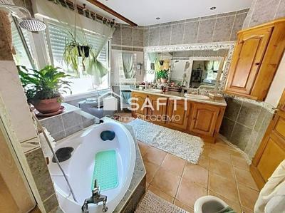 Maison - 142 m² - 5 pièces