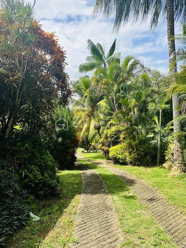 Villa - 460 m² - 7 pièces