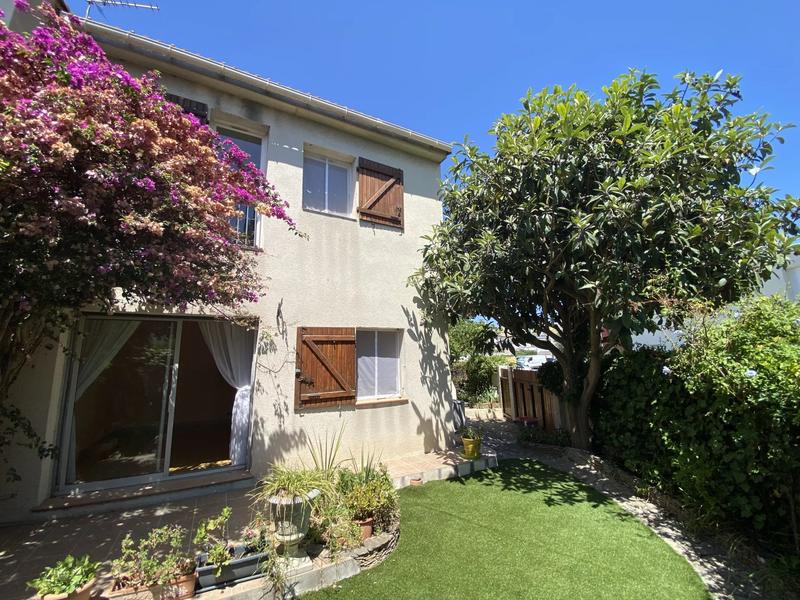 Maison - 74 m² - 4 pièces