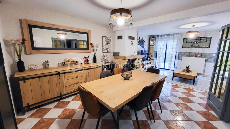 Pavillon - 95 m² - 5 pièces