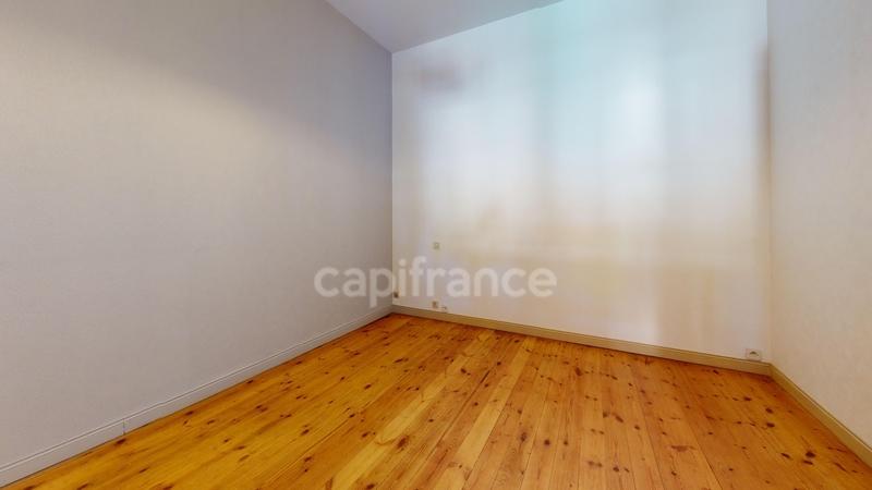 Maison - 179 m² - 7 pièces