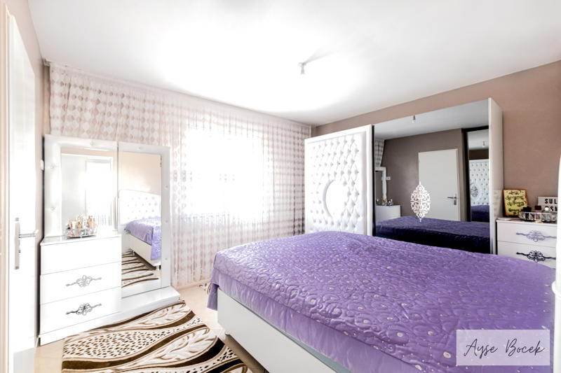 Maison - 200 m² - 10 pièces