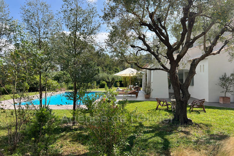 Villa - 185 m² - 5 pièces