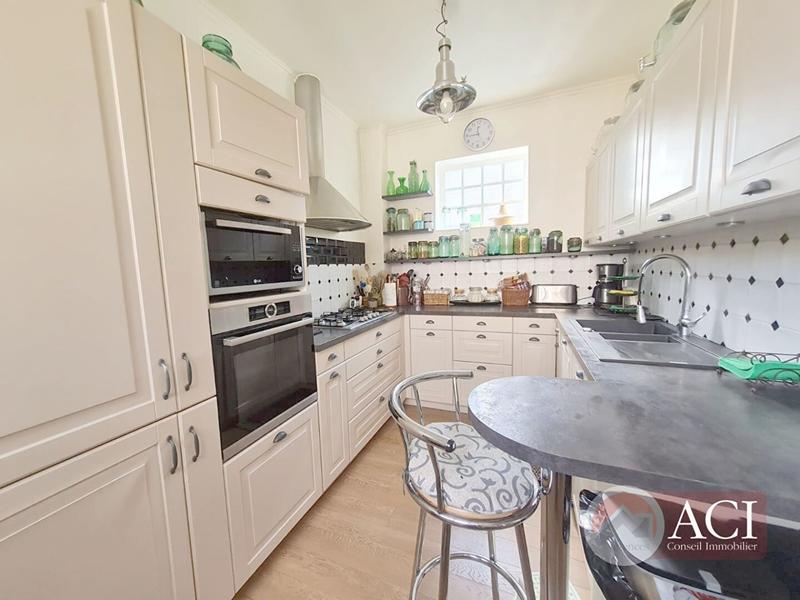 Maison - 102 m² - 4 pièces