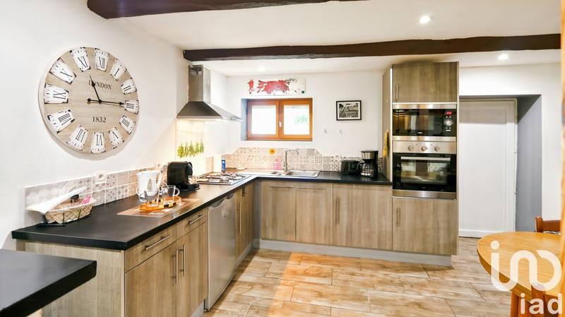 Maison - 315 m² - 19 pièces