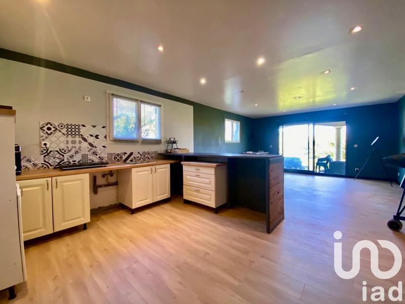 Maison - 246 m² - 6 pièces