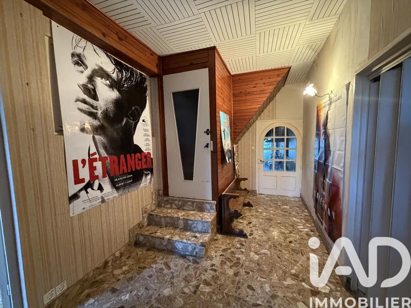 Maison - 182 m² - 5 pièces