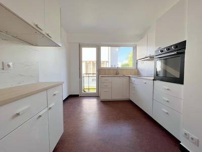 Appartement - 82 m² - 3 pièces