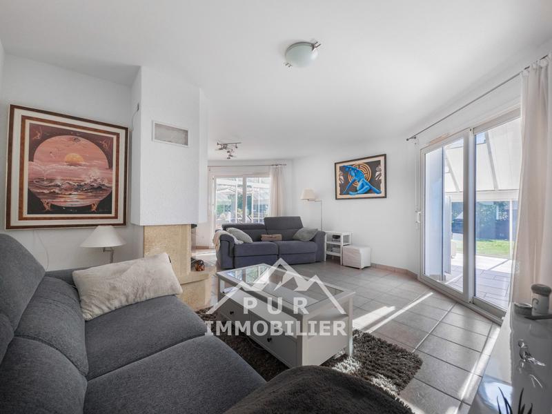 Maison - 165 m² - 6 pièces