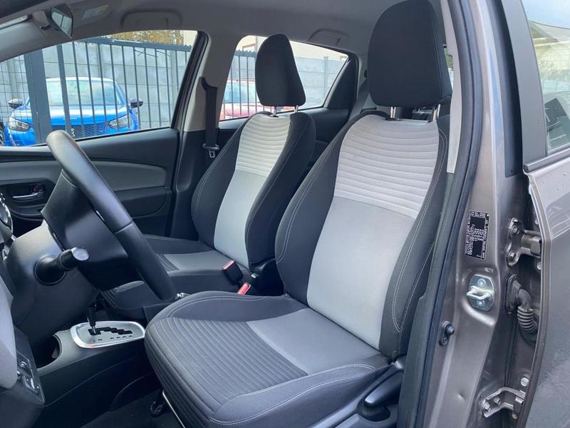 Toyota Yaris France 100cv Hybride Bluetooth/Radars Ar/Demarrage Mains Libres/Clim