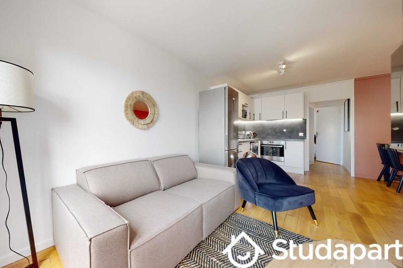 Chambre - 9 m² - 1 pièce