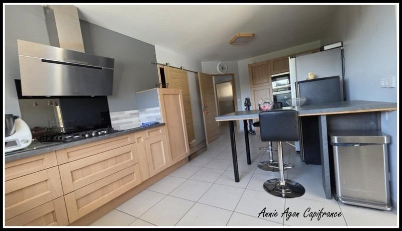 Maison - 145 m² - 5 pièces