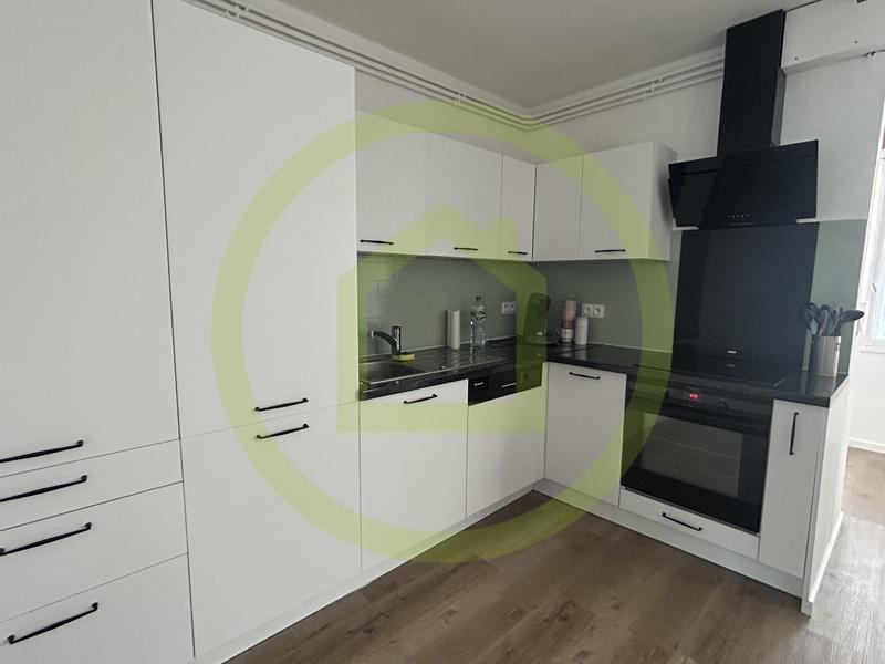 Maison - 87 m² - 4 pièces