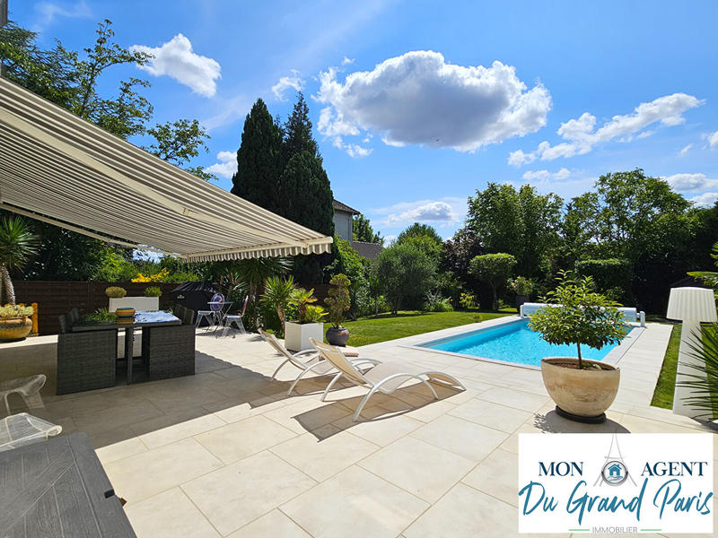 Maison - 120 m² - 6 pièces