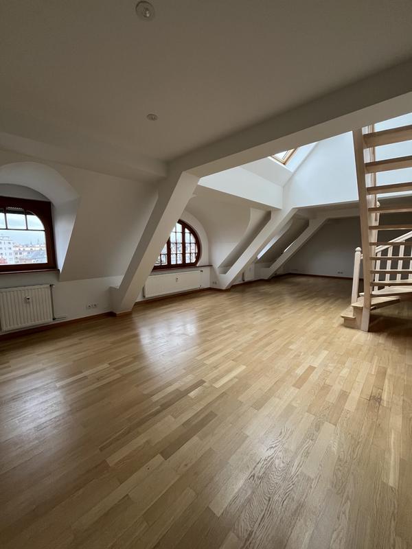 Appartement - 145 m² - 5 pièces