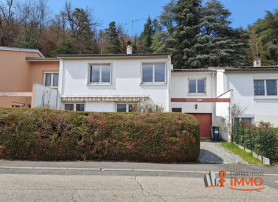 Maison - 114 m² - 5 pièces