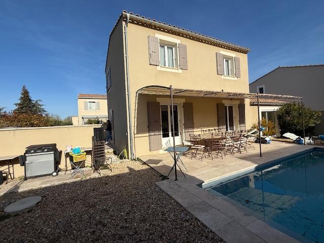 Maison - 110 m² - 5 pièces