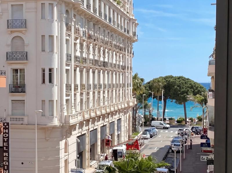 Appartement - 200 m² - 7 pièces