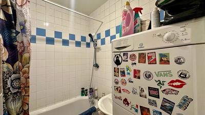 Immeuble - 80 m² - 3 pièces