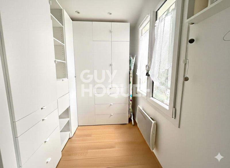 Maison - 180 m² - 7 pièces