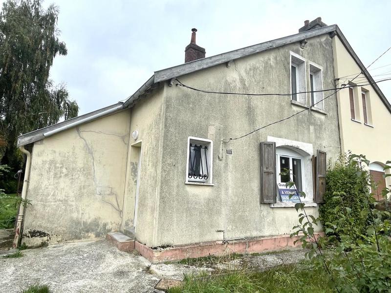 Maison - 80 m² - 5 pièces