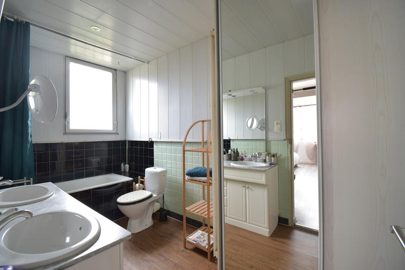 Maison - 156 m² - 5 pièces