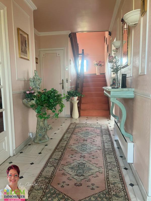 Villa - 195 m² - 7 pièces