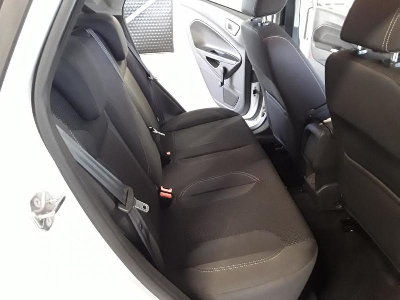 Ford Fiesta 1.0 Ecoboost 100 Cv Titanium