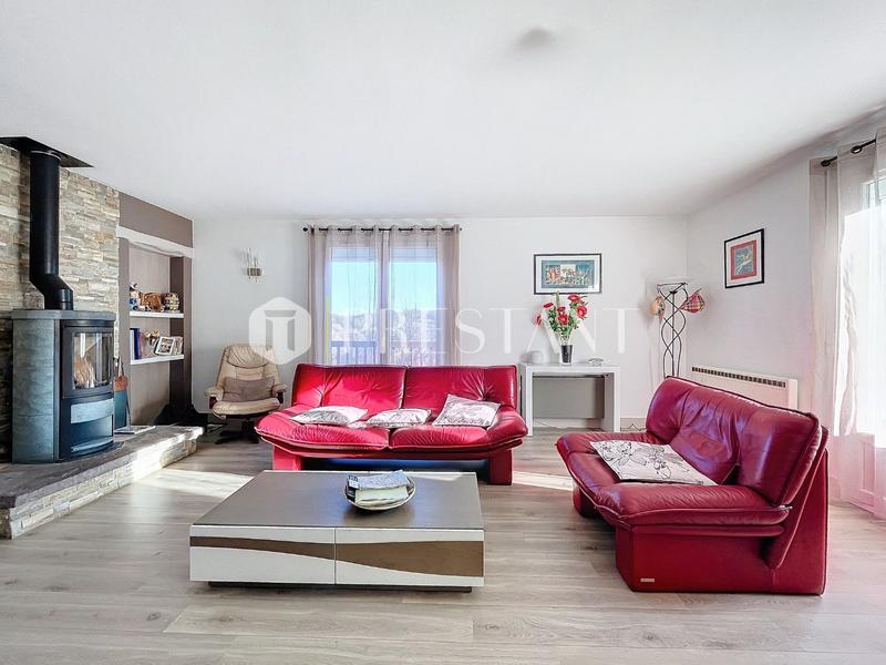 Maison - 170 m² - 7 pièces