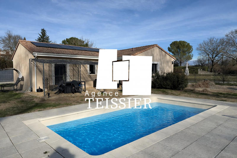 Villa - 99 m² - 4 pièces