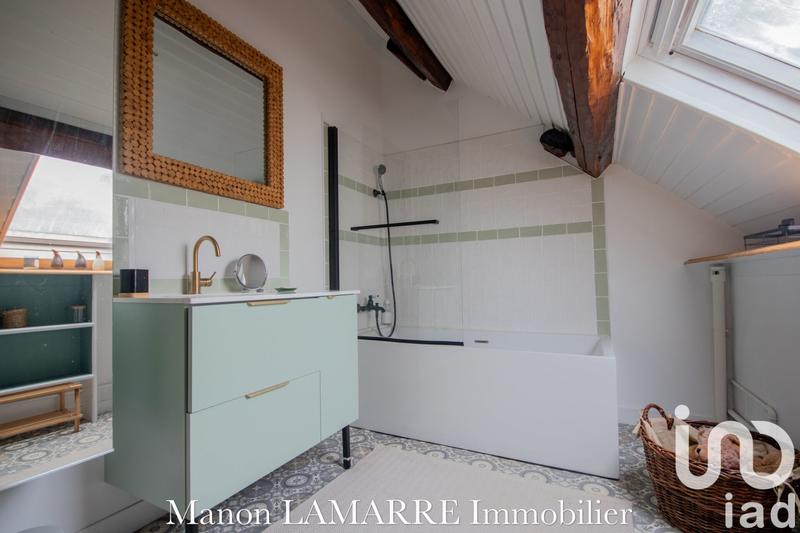 Maison - 332 m² - 13 pièces