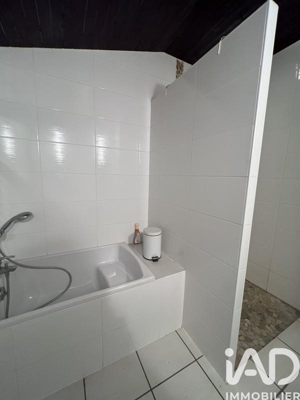 Maison - 140 m² - 4 pièces