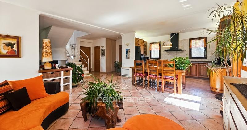 Maison - 150 m² - 5 pièces