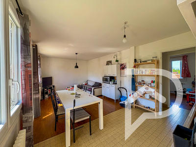 Maison - 70 m² - 3 pièces