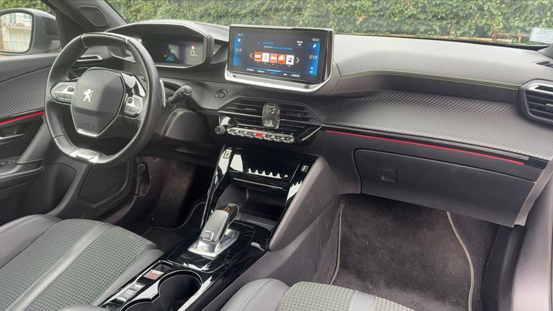 Peugeot 2008 II 1.2 PureTech 130 Eat8 Gt Line