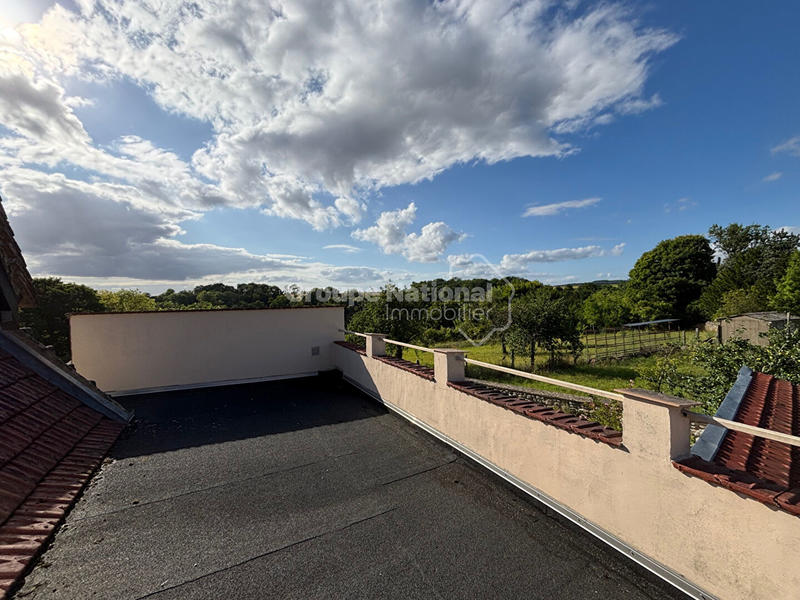 Maison - 80 m² - 6 pièces