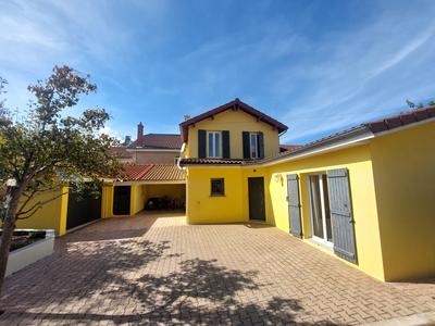 Maison - 110 m² - 4 pièces