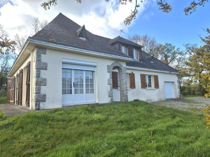 Maison - 130 m² - 6 pièces