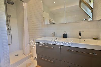 Appartement - 76 m² - 3 pièces