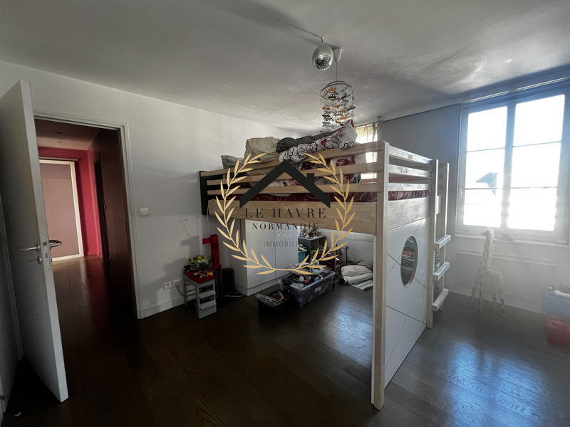 Maison ancienne - 210 m² - 7 pièces