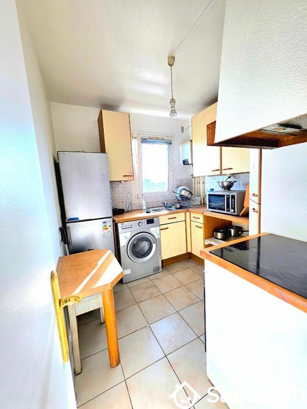 Chambre - 9 m² - 1 pièce