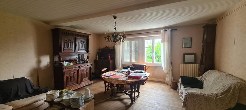 Maison - 135 m² - 6 pièces