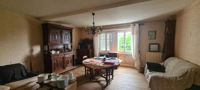 Maison - 135 m² - 6 pièces