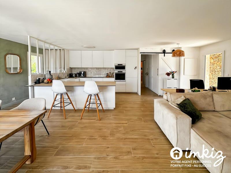 Maison - 93 m² - 4 pièces