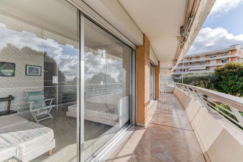 Appartement - 105 m² - 4 pièces