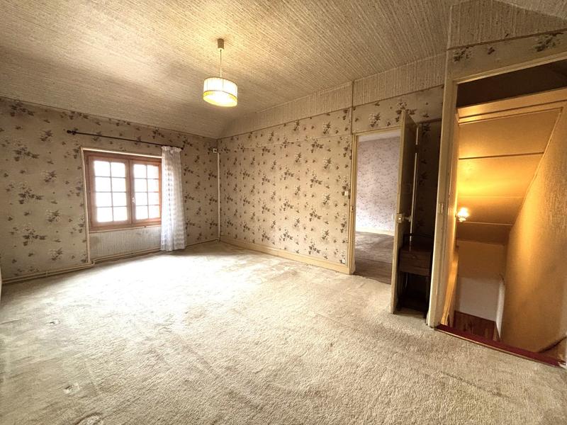 Maison - 112 m² - 4 pièces